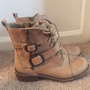 Lucky Brand Tan Combat Boots