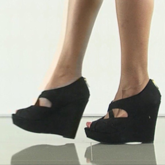 Jessica Simpson "Meek" black suede platform wedge - Picture 2 of 4