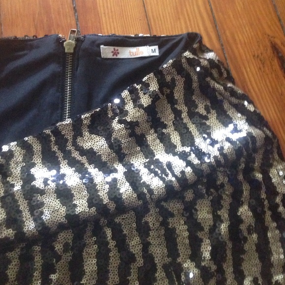 Tulle sequin mini skirt - Picture 4 of 4