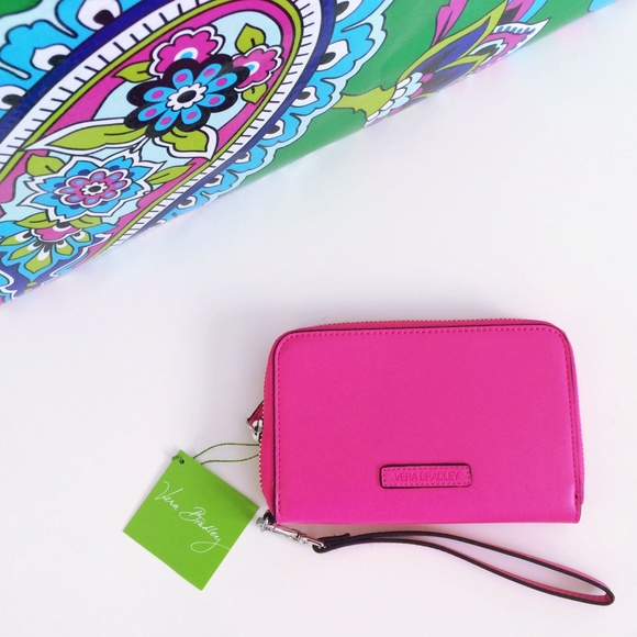 🚫SOLD🚫 Vera Bradley Zippy Wallet