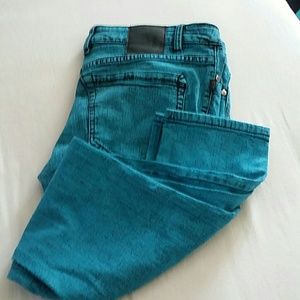Skinny jeans size 32