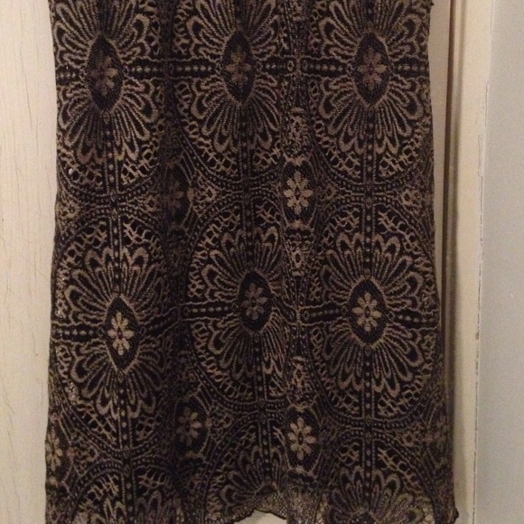 gorgeous black and gold dress - Picture 3 of 4