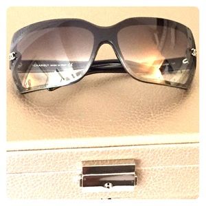Chanel shades