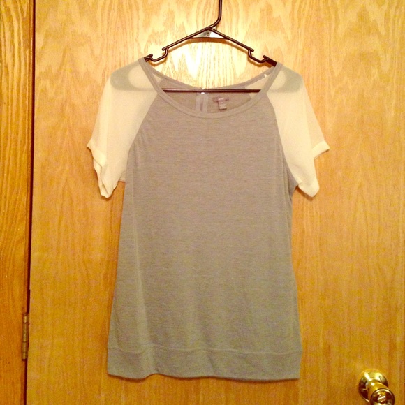 Aerie Sheer shoulder gray top