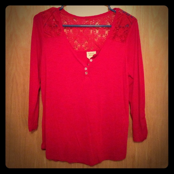 Crocheted magenta top