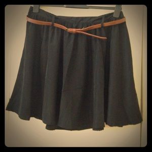 Black polyester skater skirt