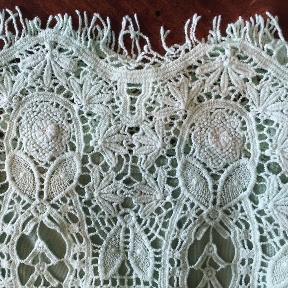 Size Med Mint 3/4 sleeve Lovemarks top - Picture 4 of 4