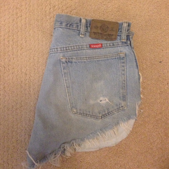 Urban outfitters jean shorts - Picture 3 of 3