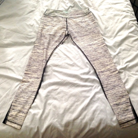 Aperture workout pants