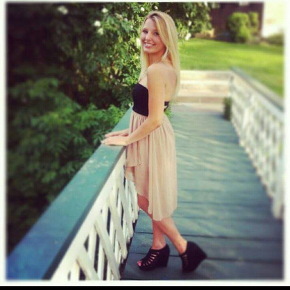 Black and tan sun dress - Picture 1 of 1