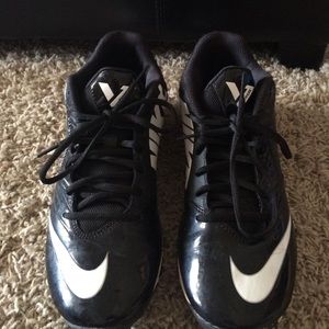 Nike v shark football cleats