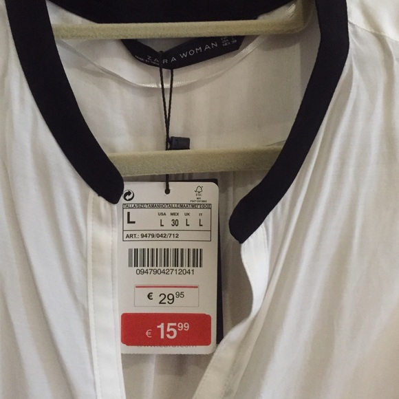 Zara White Blouse - Picture 2 of 3