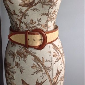 NWOT Leather and Jute contoured belt