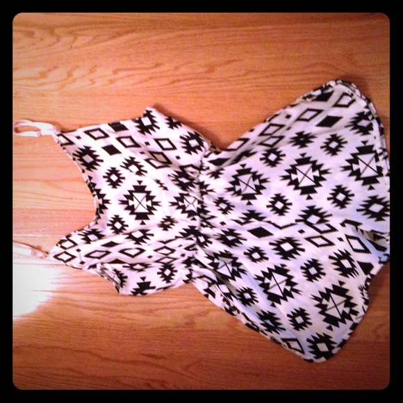 Spaghetti Strap Geometric Print Romper