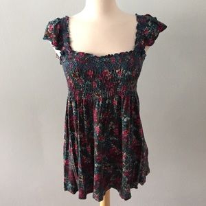 ❗️SALE❗️ H&M floral baby doll like top