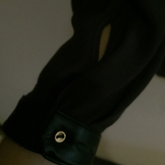 Zara Dark Top - Picture 2 of 3