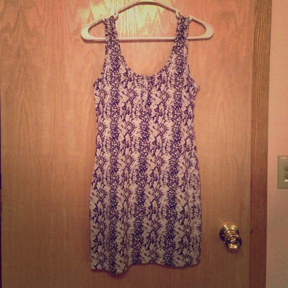 Snake skin printed dress