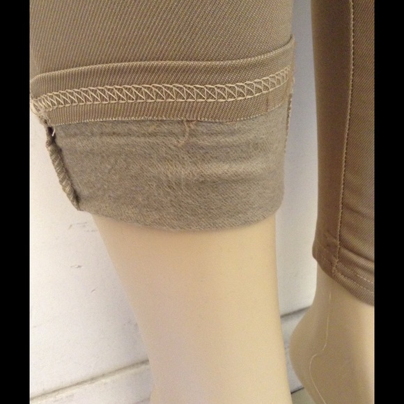 Beige 3 button pocket with zipper & fleece - Picture 3 of 4