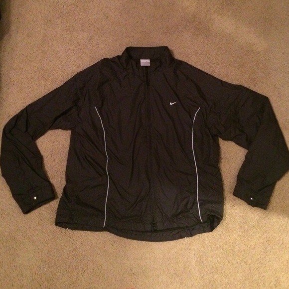 Nike Jackets & Blazers - ❌SOLD❌Black Nike zip up jacket