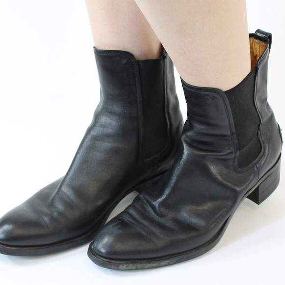 Tod's Chelsea Boots Tod's Chelsea Boots