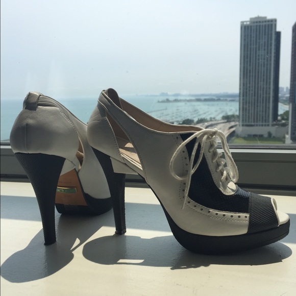 L.A.M.B Gianira Peep Toe Oxford