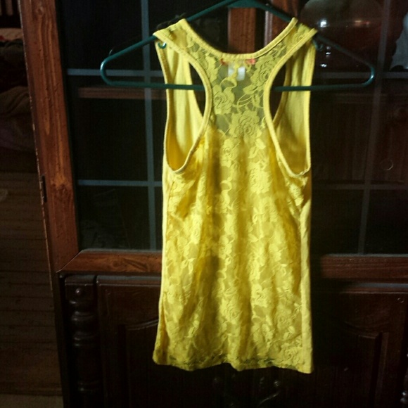 Yellow Lace Tank Top - Picture 2 of 4