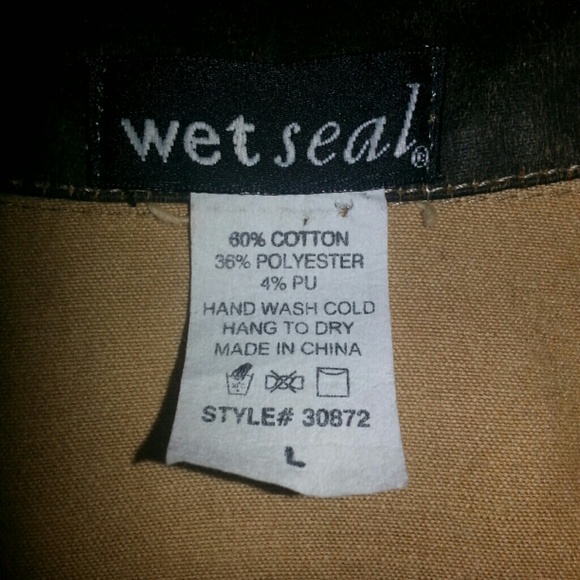 Cute sleeveless jacket - Picture 4 of 4