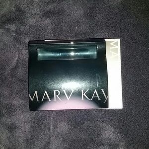Mary Kay Compact unfilled