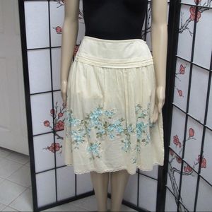 Yellow floral embroidered skirt