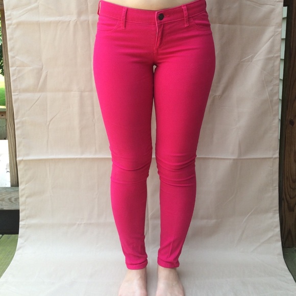 NWOT Pink Hollister Pants