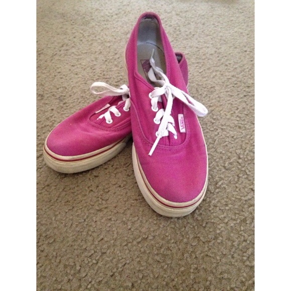 magenta vans - Picture 1 of 2