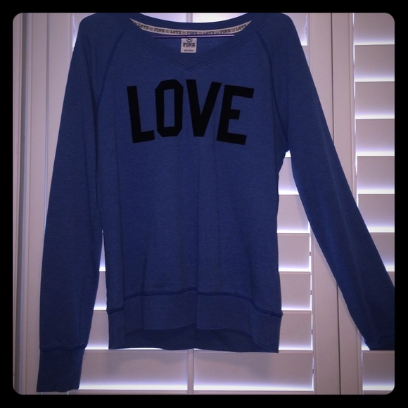 Crew neck sweater💙