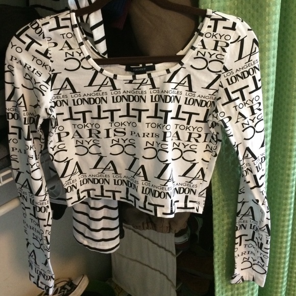 Forever 21 crop top