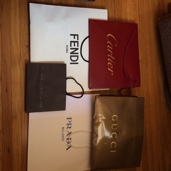 Brand name bags - Picture 1 of 2