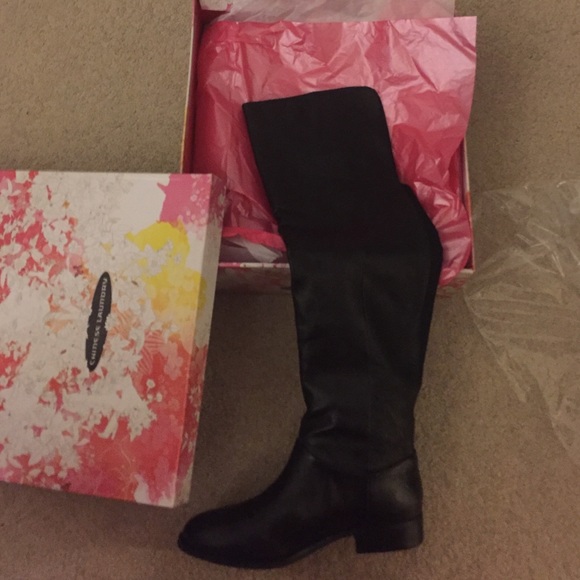 SOLD-Chinese Laundry OTK Black Leather Boots - Picture 3 of 4