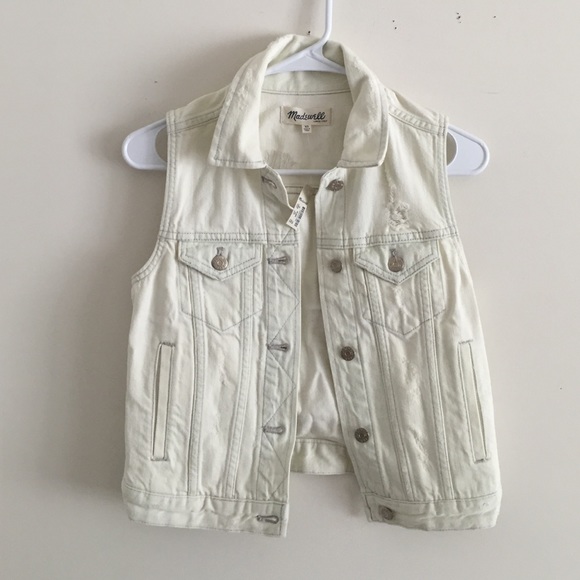 Madewell Jackets & Blazers - Madewell denim vest XS