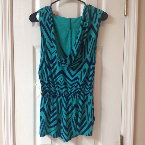SOLD Roxy Treehouse Romper - Picture 2 of 2
