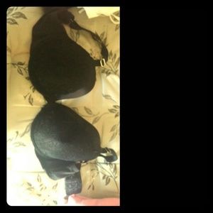 Black push up bra