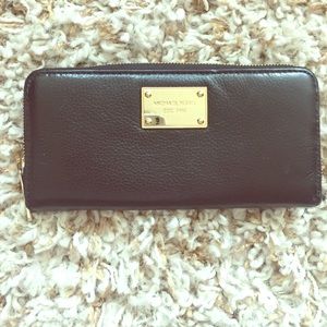 Michael Kors black leather wallet