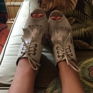 ONE HOUR SALE JEFFREY campbell leather heels