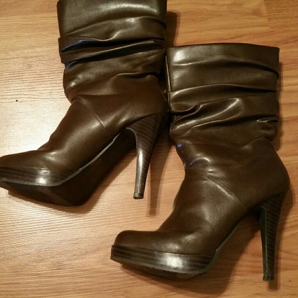 Brown boots