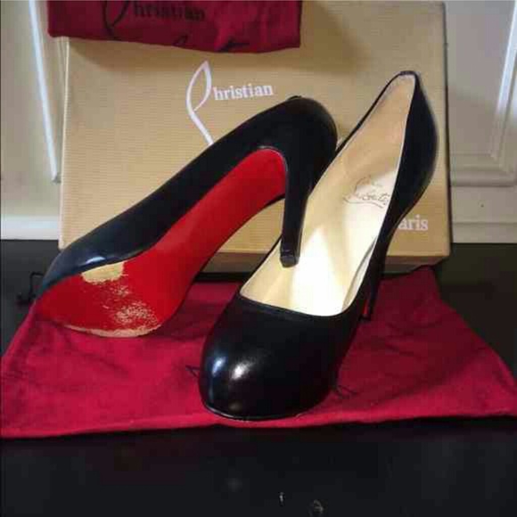 Red Bottom Black Leather Pumps