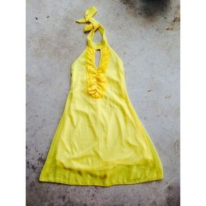 Yellow strapless dress