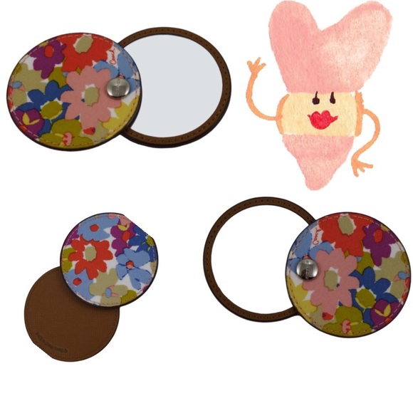 AUTHENTIC COACH PEYTON DARCY ROUND COMPACT MIRROR