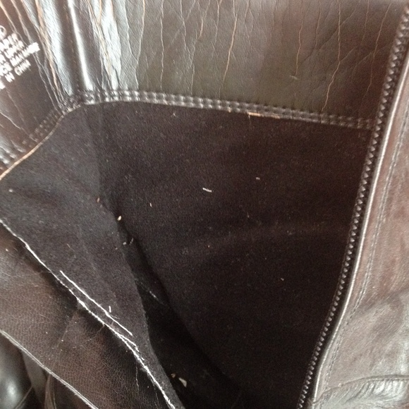 Leather Black Boots - Picture 4 of 4