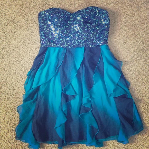 Blue sequence/ruffle dress - Picture 1 of 3