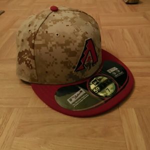 Arizona Diamondbacks camo fitted hat