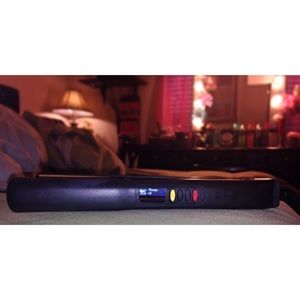 Chi Straightener! 😀