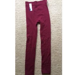 maroon pattern leggings