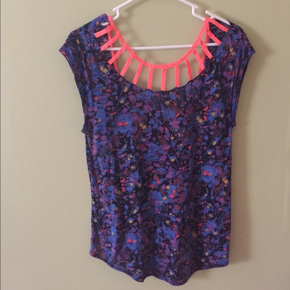 Unique party blouse that will make you stand out